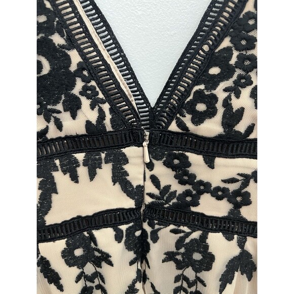BARDOT Women’s Pencil Dress black / cream lace/ EMBROIDERED Size 8/M Zipper Back - Picture 12 of 15